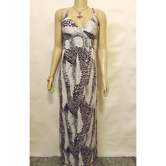 Grifflin Paris Dresses & Skirts - 2/$15 5 ⭐Rated, SALE! 💥Wild Thang Maxi Dress ✨